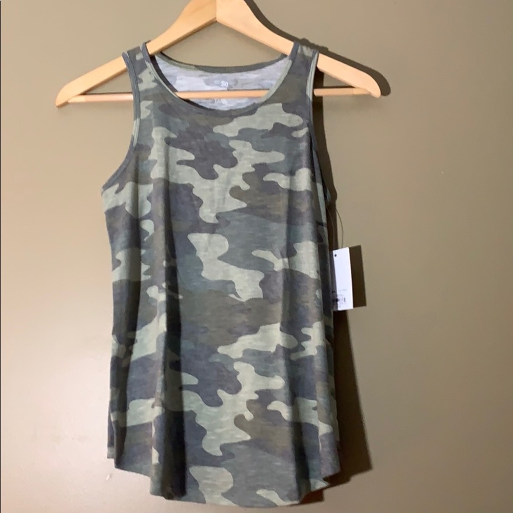 😎 look badass in this BRAND NEW tank top 😎